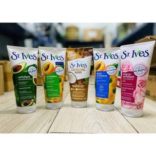 Sửa rữa mặt tẩy da chết St.Ives