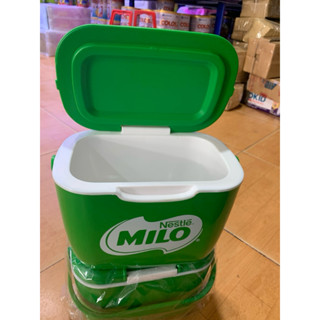  thùng đựng đá mini 2 Lít quà tặng của sữa Milo 