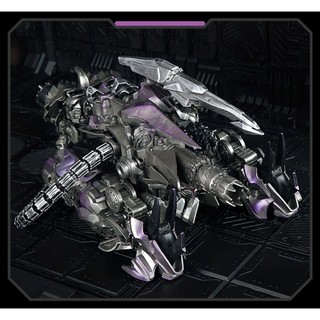 Mô hình Shockwave -Jinke JK-17B/  Baiwei TW-1028/TW -1028B