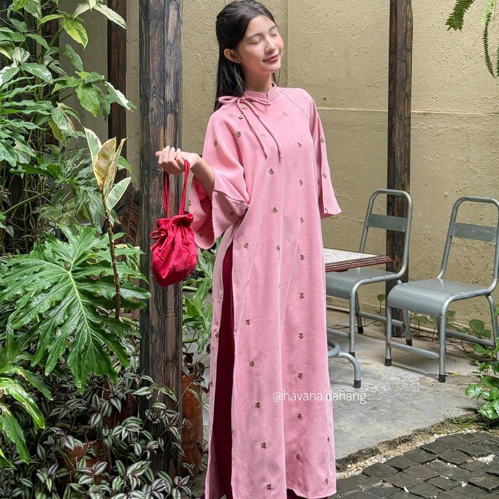 (HAVANA) CÓ BIGSIZE - Áo dài nhung chéo ĐƯỜNG DAO thêu hoa kèm quần nhung  AD186 | BigBuy360 - bigbuy360.vn