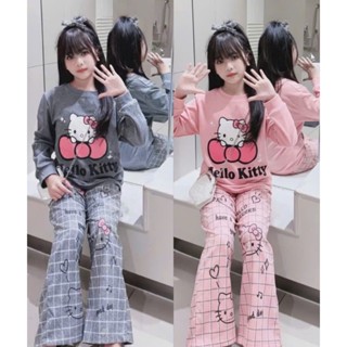  Sét bộ thu đông bé gái   HỌA TIẾT HELLOKYTY QUẦN ĐẦU MÈO   chất liệu poly 2 mầu size 9-44 kg M99 