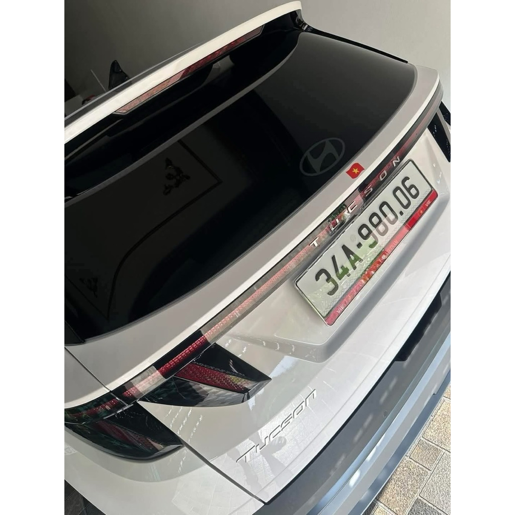 Chữ Tucson. Phụ kiện xe Tucson