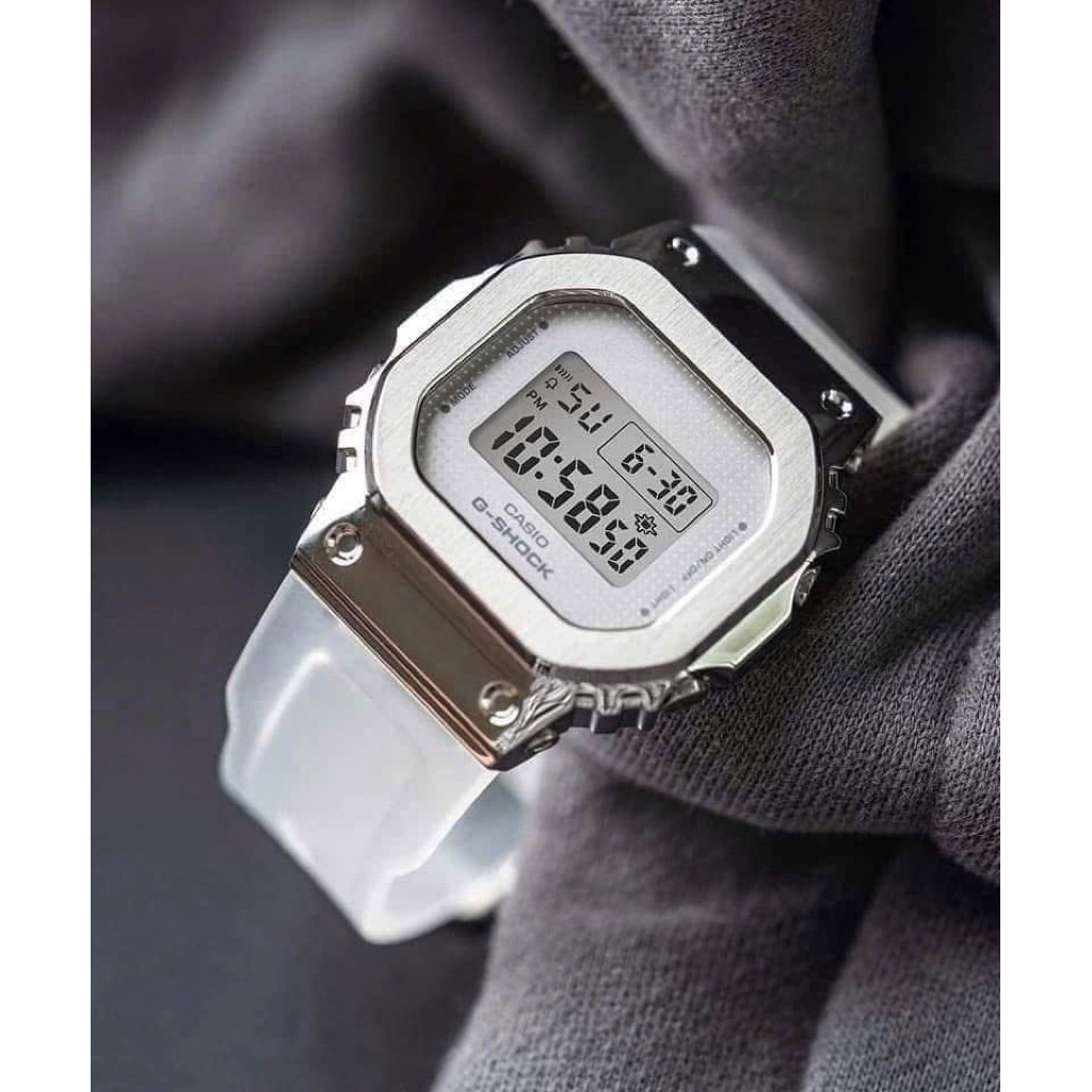 Đồng Hồ Nữ Casio G-Shock GM-S5600SK-7DR Quartz Size 38.5 White Sports
