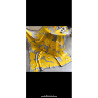 Khăn lụa vuông choàng cổ thanh lịch size 90x90cm