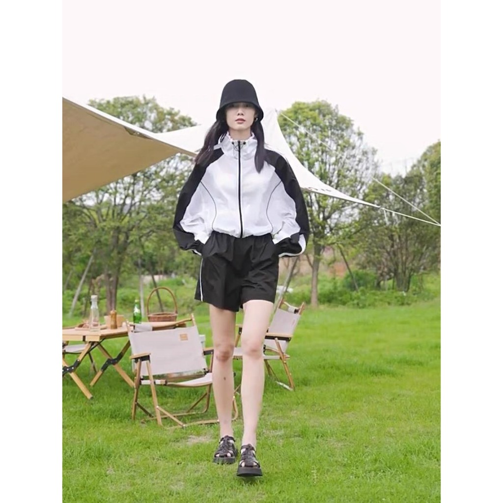 Áo Khoác Gió FORM CROPTOP Nam Nữ  ROYAL FASHION 27092502