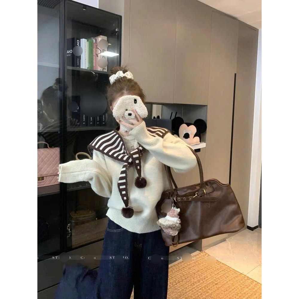 [SẴN] Áo len trơn màu đỏ kèm khăn choàng kẻ mua thu đông,  áo len nữ basic khăn kẻ thủy thủ quả bông - 223 | BigBuy360 - bigbuy360.vn