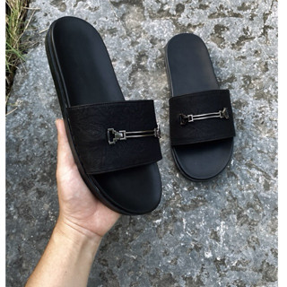 [Đã Khâu quai đế] dép nam có mác kim loại không gỉ, chất da mềm  đế vân trống trơn trượt , dép boy phố, dép da cao cấp