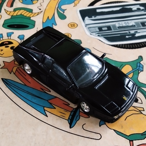 Xe Mô Hình KYOSHO FERRARI Testarossa ( BÁNH CAO SU )