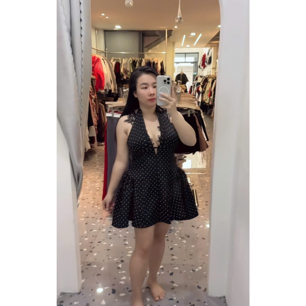 DX165 Đầm Cổ Yếm Phối Ren Bigsize 50kg đến 95 kg từ Bigsize Kim Ngân (S/M/L/XL/XXL)