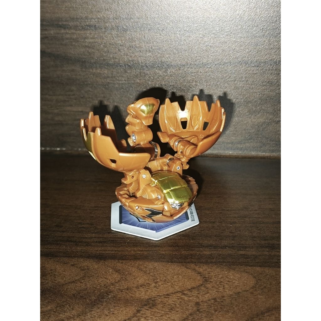 Bakugan gen 2 chính hãng Aurelus Pincitaur