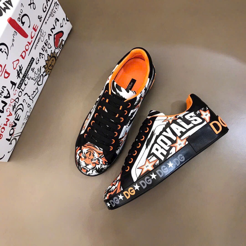 Giày sneaker DG Đen Trắng phối Cam họa tiết logo chữ Ngôi sao LA fullbox MK