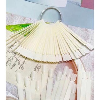 Que móng vuông 50 que 3 màu trong,đục,đen học nail, lên mẫu nail