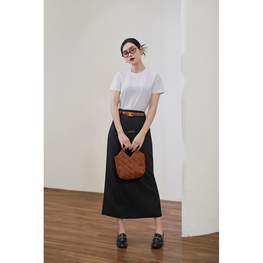 Áo thun trơn dáng ôm vừa ARÉNE | BigBuy360 - bigbuy360.vn