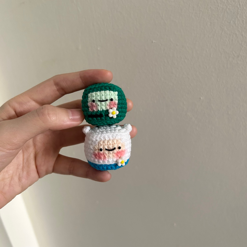 (baby.yarn) Móc khoá BMO Finn cube mini Giờ phiêu lưu Adventure Tim bằng len móc Kẹo Crochet