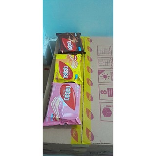 thùng 60 gói nabati thẻ 50gam có 3 vị phomai, dâu , socola