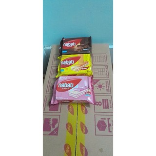 thùng 60 gói nabati thẻ 50gam có 3 vị phomai, dâu , socola