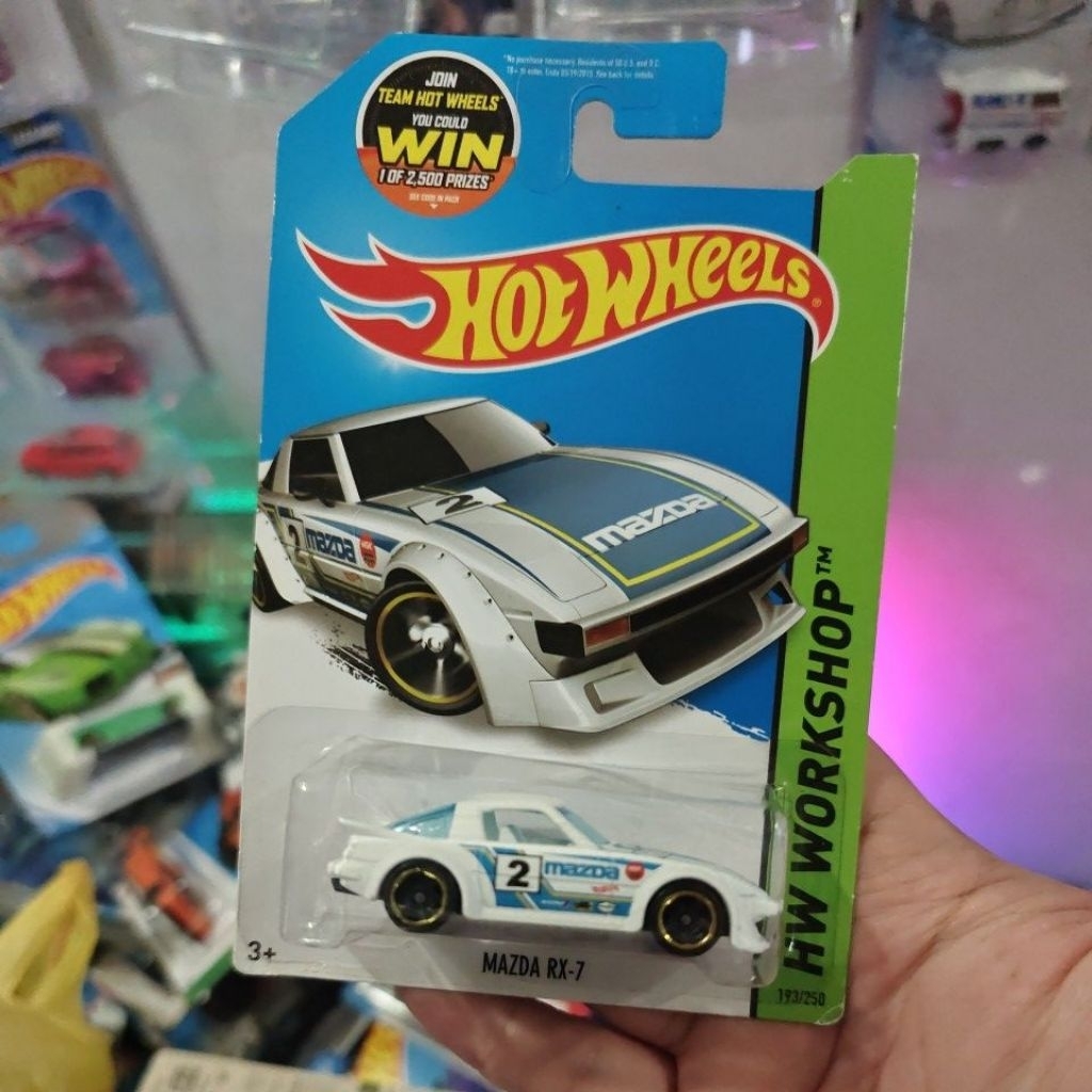 Xe mô hình Hot Wheels Mazda Rx 7 ( Trắng )