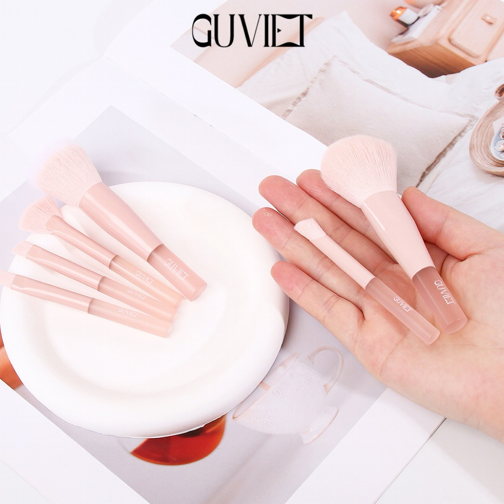 Bộ cọ trang điểm cá nhân GUVIET kích cỡ mini màu Hồng nude gồm 10 cọ kèm theo túi đựng | BigBuy360 - bigbuy360.vn