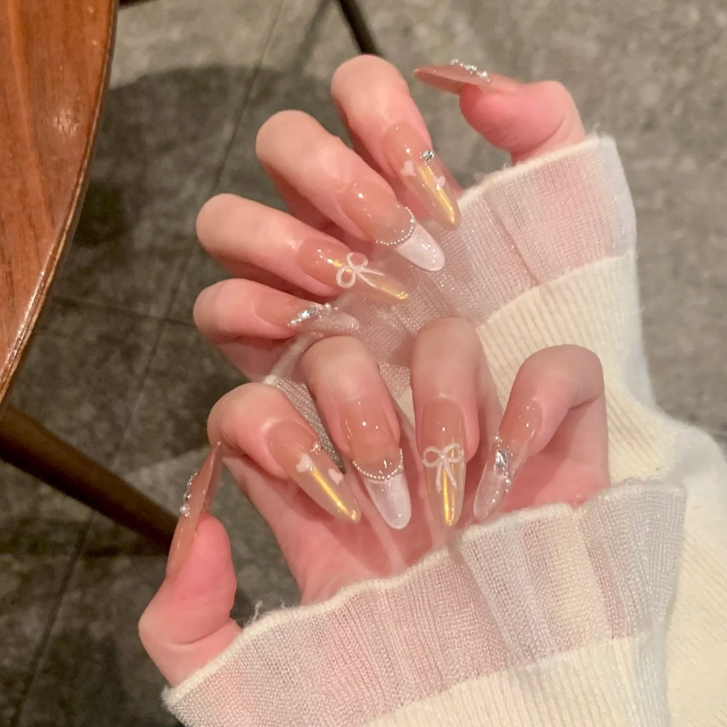 Nail box Đính Đá Nơ Trắng Sang Trọng Hộp 30 Nail Box Cao Cấp Tặng Kèm 5 Phụ Kiện Gắn Nail | Rosé Nai