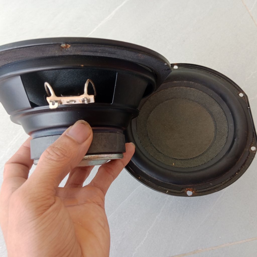 [HÀ NAM] thanh lý loa bass 16 usd siêu trầm - 120w