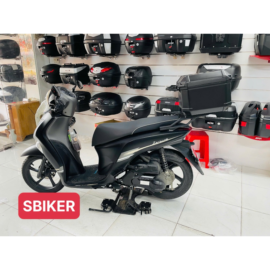 Thùng Givi Sau Xe Yamaha Janus - Cốp Đựng Đồ Sau Xe Janus 125cc - Chính Hãng