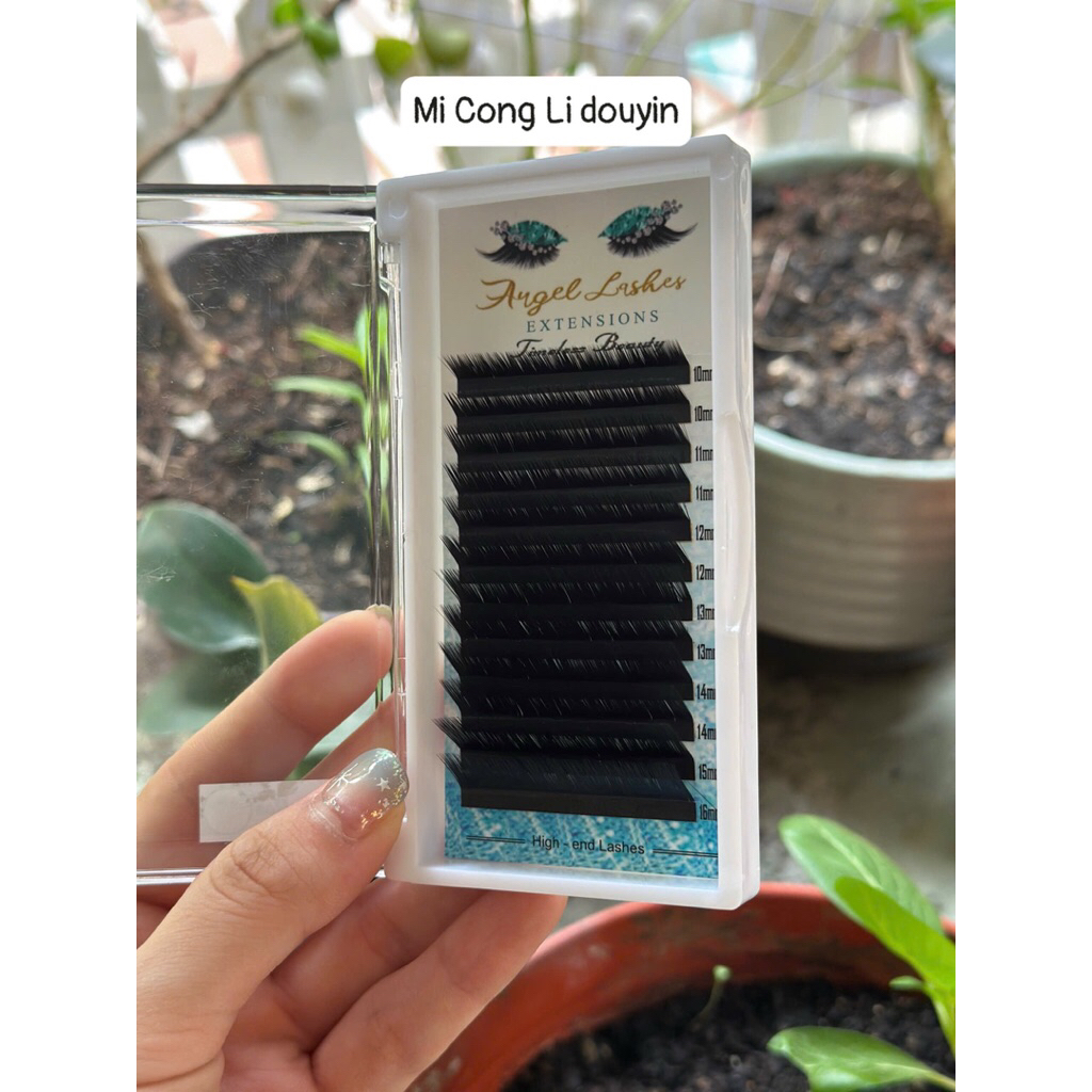 Mi Douyin Cong Li Douyin sole