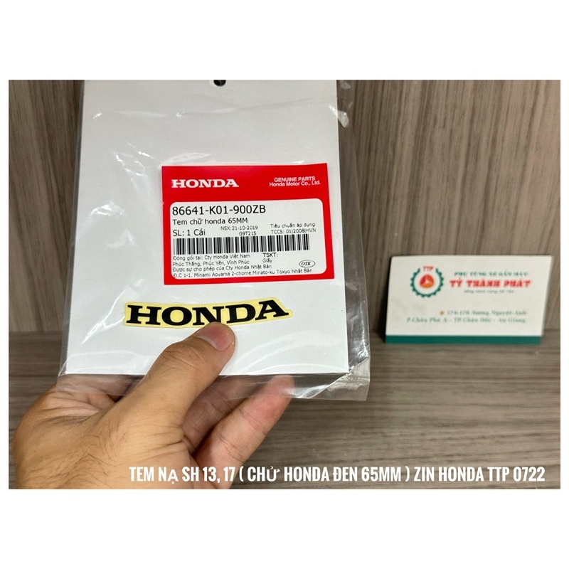Tem nạ SH 13, SH 17 ( chử Honda Đen 65mm ) ( 1 Miếng ) 86641K01900ZB