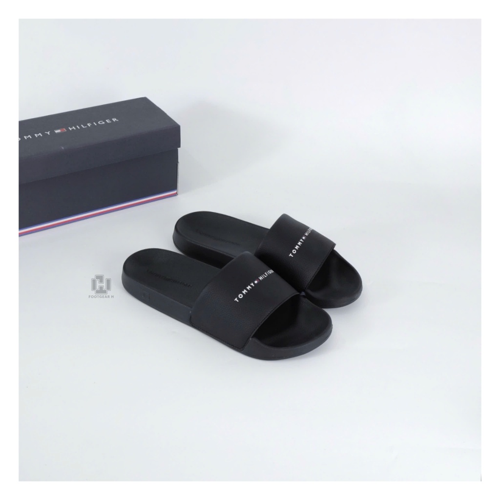 [chinhhang] Dép Tommy Hilfiger Logo Pool Black - Dép quai ngang basic đen thanh lịch