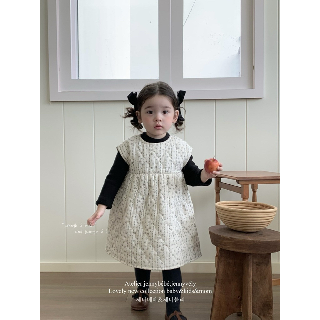 (Jenny Bé Bé) Set Áo Giữ Nhiệt Màu Đen Và Váy Sát Nách Dành Cho Bé Gái Phong Cách Thời Trang Hàn Quố