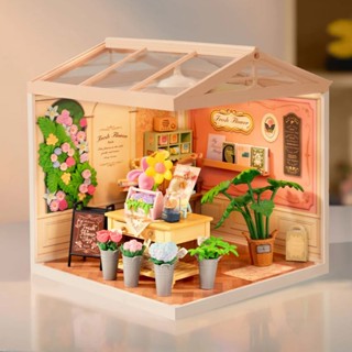  VER English Rolife Super Creator của Robotime DW017. Nhà Búp Bê tự làm bằng Nhựa ABS. Mô hình có đèn led. 