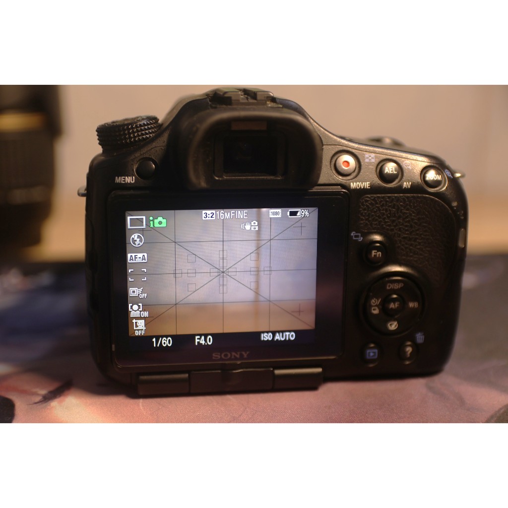 Bộ máy ảnh Sony a57 (16 Megapixel) + lens kit 28-80mm motor zoom, màn hình xoay lật (đẩy đủ phụ kiện -Nhật 99%) - Ống kính Sony A mount