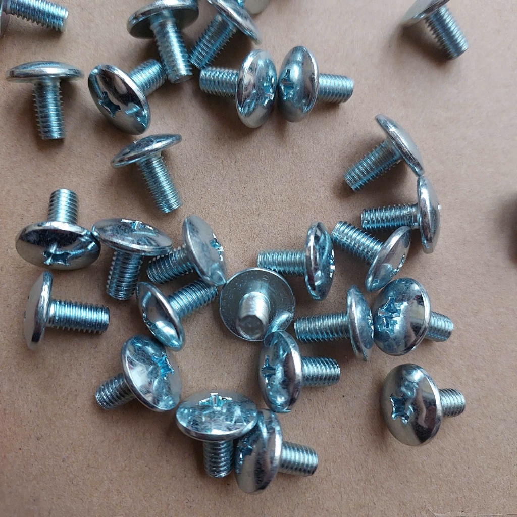 Ốc Mũ To 1cm – Ốc Yếm Xe Wave, Wave S 110, Ốc Mặt Nạ / Ốp Pô – Zen 6mm (1 Bịch 50 Con)