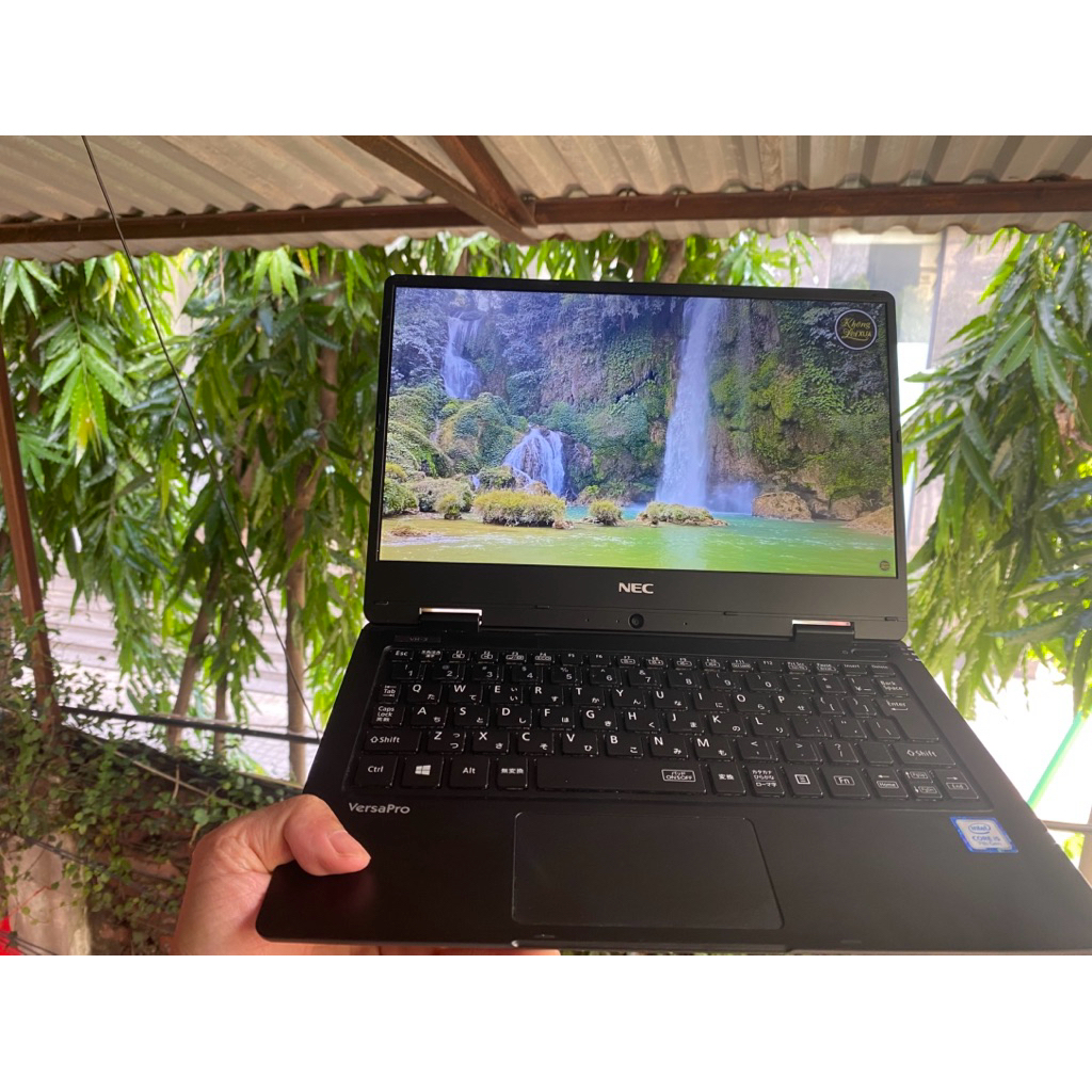 Laptop nec versapro vh-3 core i5 7th, ram 8G ssd 128g 12,5 inch full hd mỏng nhẹ
