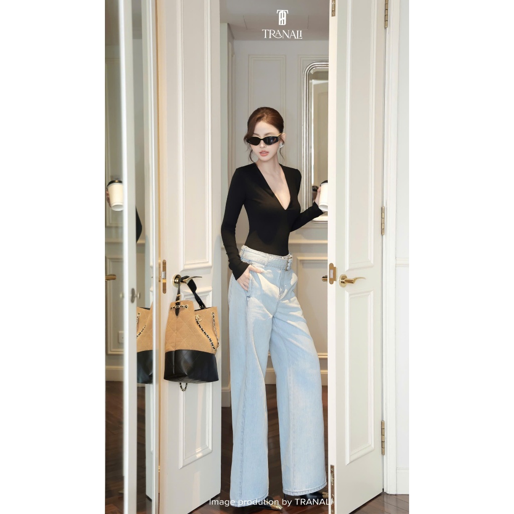 Trân Ali ÁO BODYSUT CỔ V Trân Ali