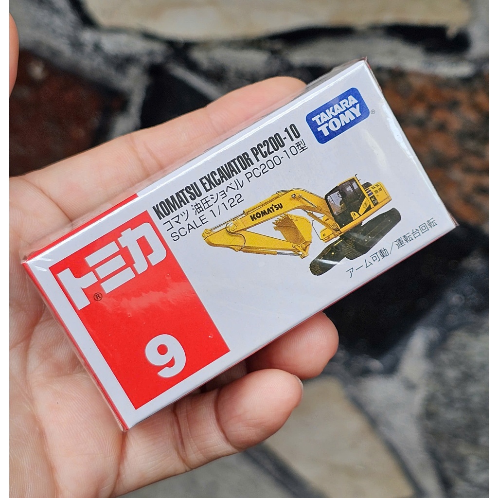 Mô hình xe xúc màu vàng tomica Nhật Bản No9 (có hộp)
