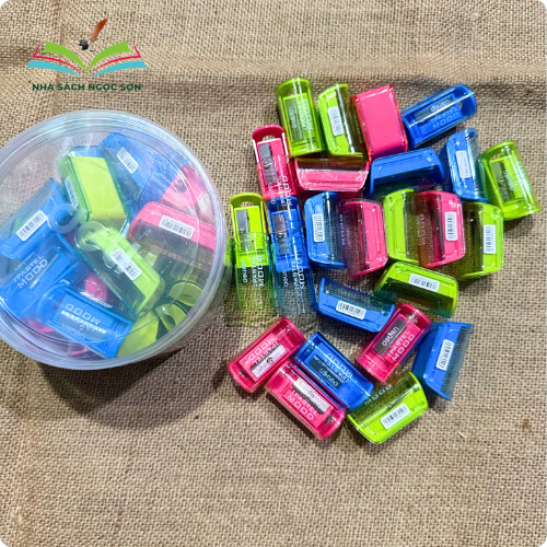 5 Chuốt Bút Chì - Gọt Chì Deli 0545 Có Nắp Giữ Vụn Chì Dành Cho Học Sinh, Sinh Viên