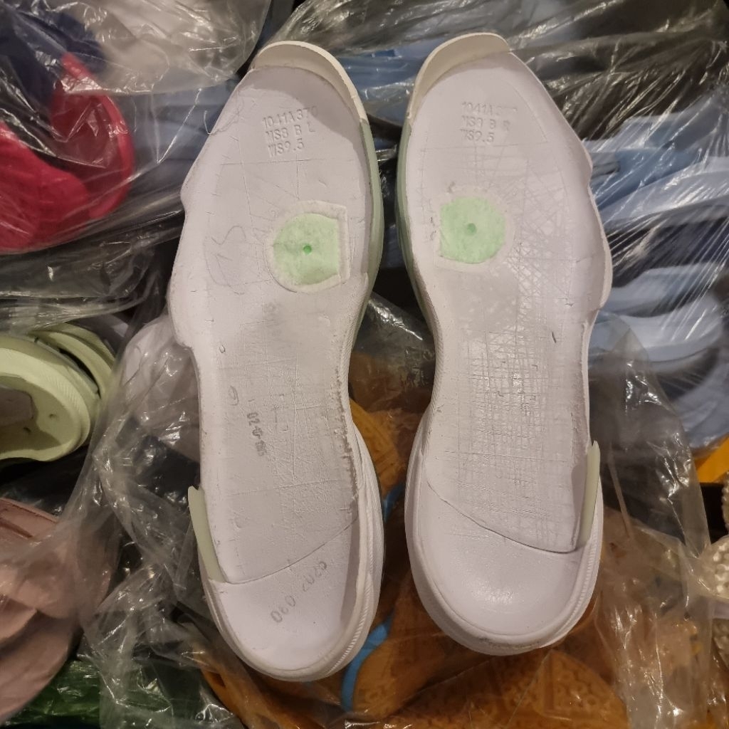 nguyên cụm asics ff3 chuyên tennis, pickelball( màu ngẫu nhiên)