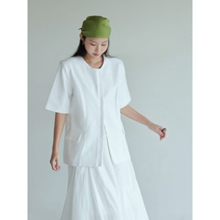  Áo blazer tay ngắn cổ tròn 2 lớp độn vai SOMS | Nut 