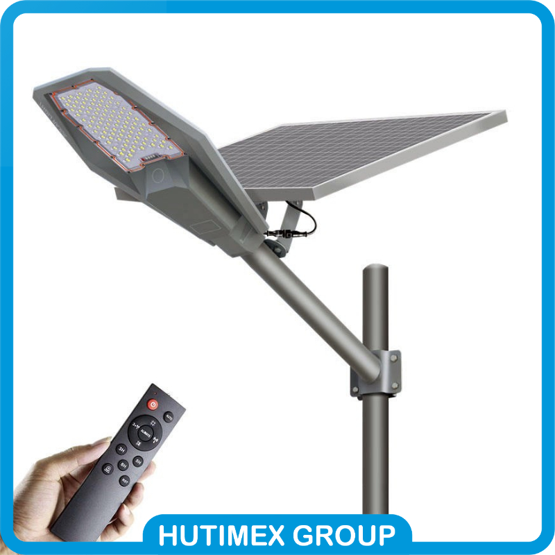 ( BẢO HÀNH 3 NĂM - Đèn Đường NLMT Pin Rời 200w ,300w ,400w  Chip led taiwan  chống nước IP66 )