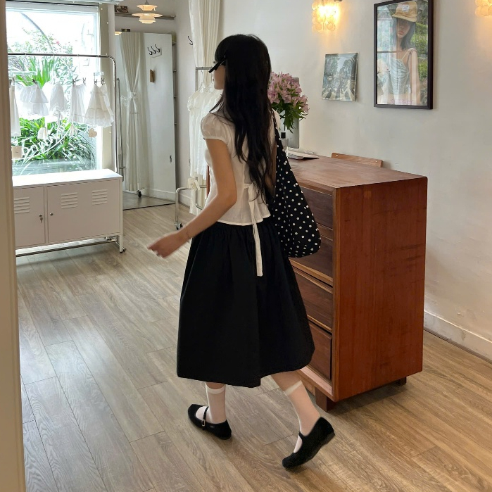 AREUM Chân váy lửng SUMI Skirt vải kaki đơn giản kiểu Nhật | BigBuy360 - bigbuy360.vn