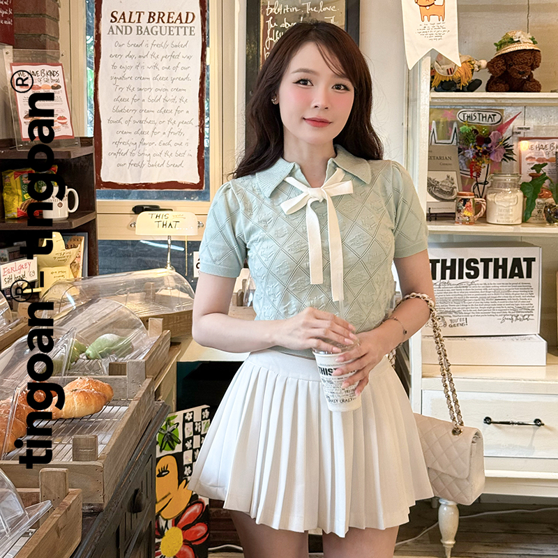 TINGOAN® - Áo len xanh mint crop bề mặt len hoạ tiết quả trám buộc nơ YURI YURI TOP/MINT | BigBuy360 - bigbuy360.vn