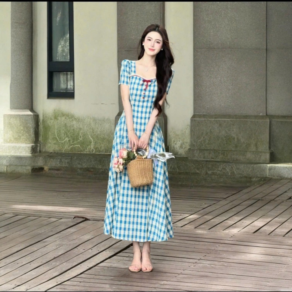 Váy Caro Xanh Nữ Dáng Dài Cổ Vuông Tay Ngắn Phối Nơ Đỏ Tinh Tế Thanh Lịch Trẻ Trung Đi Chơi Cafe