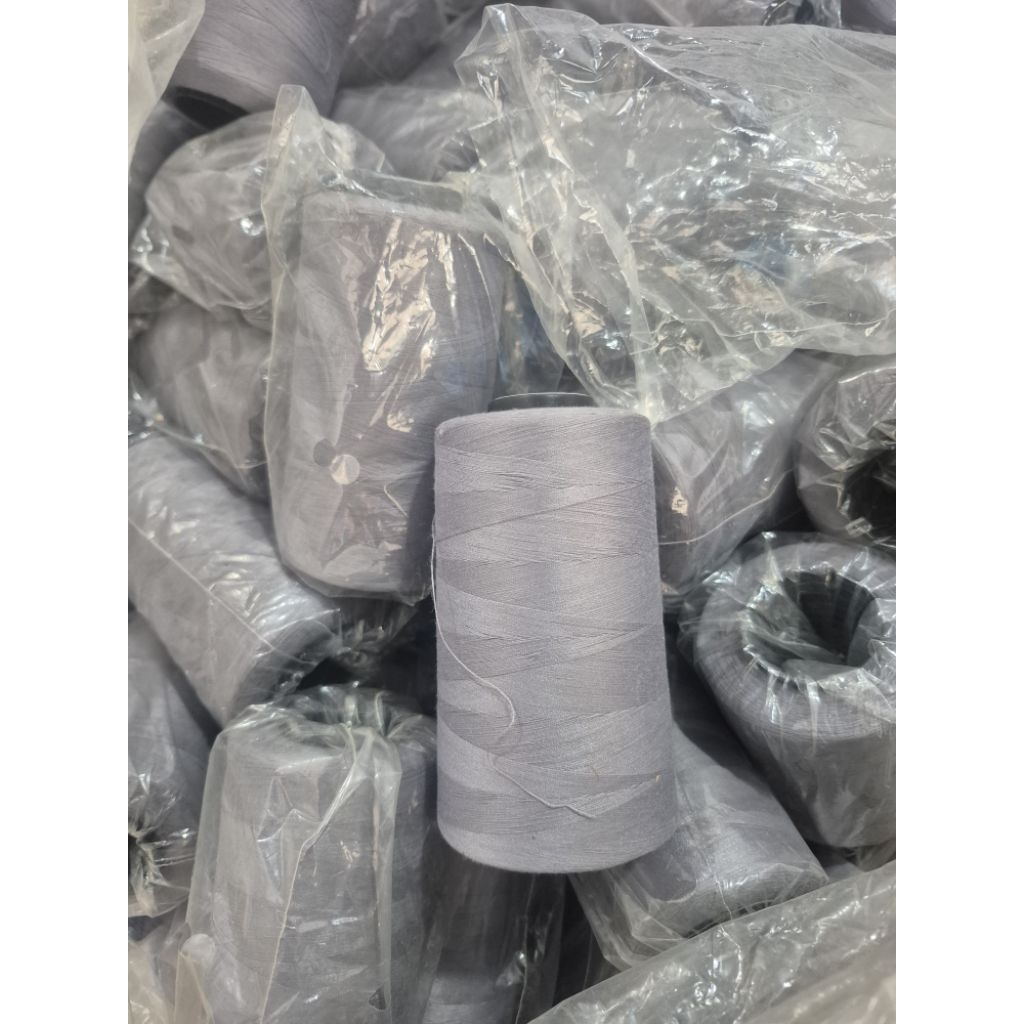 Chỉ may màu xám cuộn 5000m (40/2)