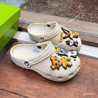   Hàng Loại 1  Dép sục Clog - TẶNG kèm full bộ hình gắn Drew House 3D như ảnh 