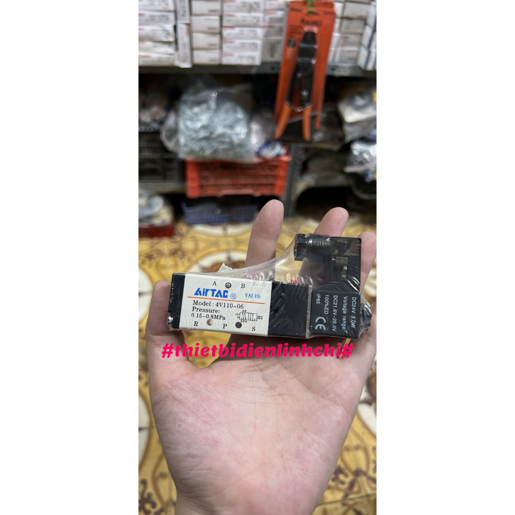 Van điện từ 4V110-06