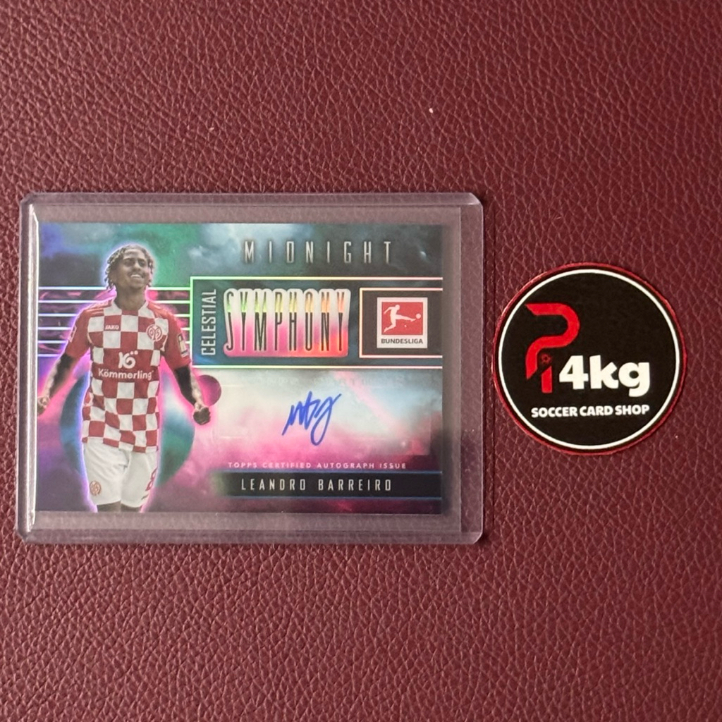 [CHỮ KÝ] Thẻ cầu thủ Leandro Barreiro Topps Midnight 2024/25 (Tặng thẻ ngẫu nhiên + toploader + slee