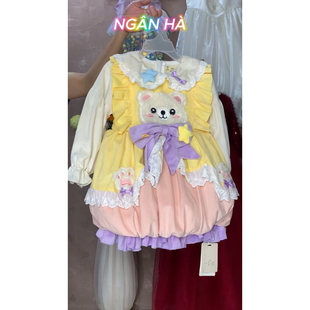 [1030] Đầm bé 2hand size  100 eo 54cm Dài 49cm NEW TAG