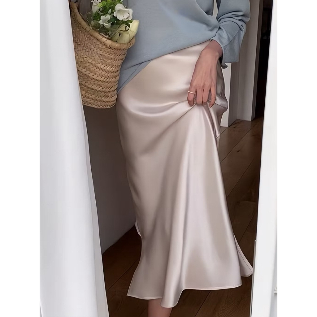 Chân Váy Midi Dáng Dài Chất Liệu Lụa Satin Mềm Mịn Chân Váy Midi Lụa Đuôi Cá Nhẹ Dáng Dài 12 THÁNG SÁU | BigBuy360 - bigbuy360.vn