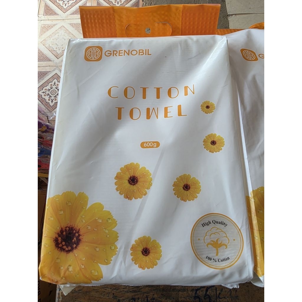 Khănrửa mặt khô đa năng cao cấp GRENOBIL gói 600g,(giấy ăn rút zxing 10 gói,khăn mặt nén 20 cái1 bịc