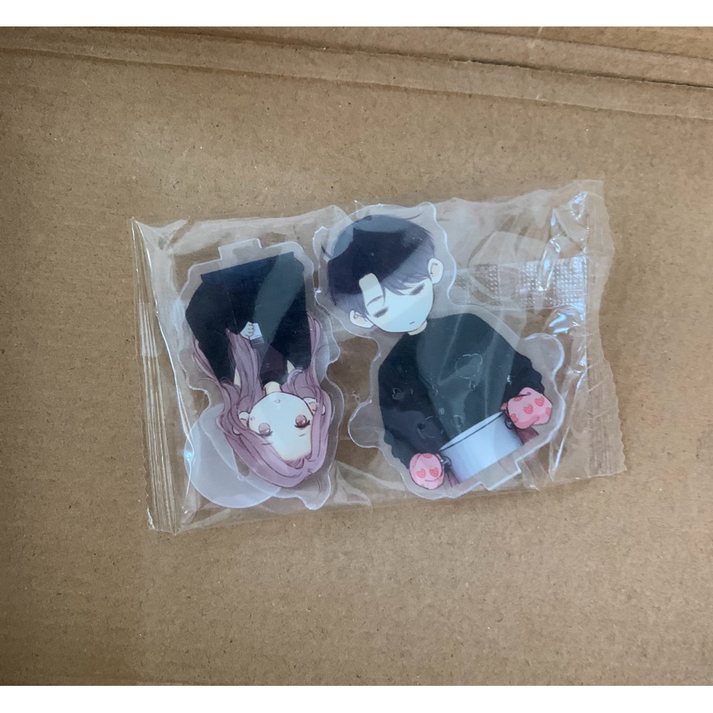 (sẵn) Cặp Standee mini Khó Dỗ Dành